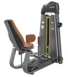 РАЗВЕДЕНИЕ НОГ СИДЯ (ABDUCTOR). СТЕК 109 КГ. DHZ E-1021В